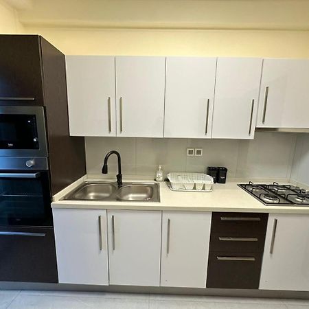 Luxueux Appartements - 2 Pieces Ou 4 Pieces - Quartiers Prises D'Almadies Et Ngor" Dakar Eksteriør billede