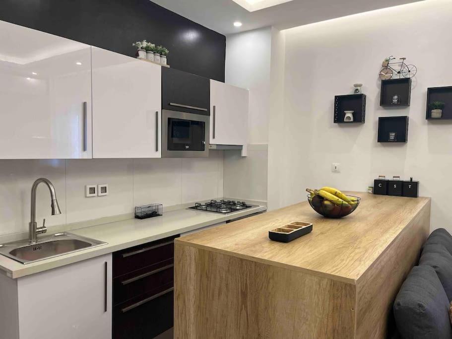 Luxueux Appartements - 2 Pieces Ou 4 Pieces - Quartiers Prises D'Almadies Et Ngor" Dakar Eksteriør billede