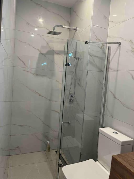 Luxueux Appartements - 2 Pieces Ou 4 Pieces - Quartiers Prises D'Almadies Et Ngor" Dakar Eksteriør billede