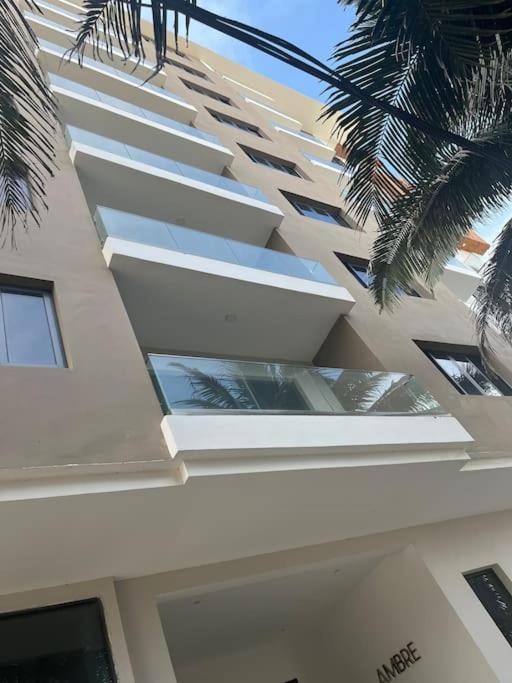 Luxueux Appartements - 2 Pieces Ou 4 Pieces - Quartiers Prises D'Almadies Et Ngor" Dakar Eksteriør billede