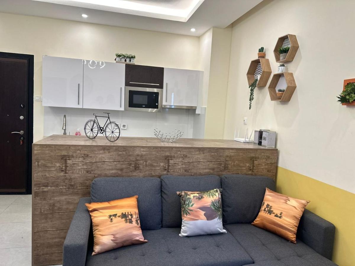 Luxueux Appartements - 2 Pieces Ou 4 Pieces - Quartiers Prises D'Almadies Et Ngor" Dakar Eksteriør billede