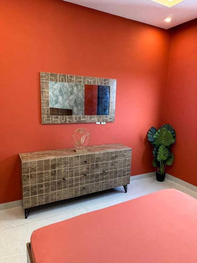 Luxueux Appartements - 2 Pieces Ou 4 Pieces - Quartiers Prises D'Almadies Et Ngor" Dakar Eksteriør billede