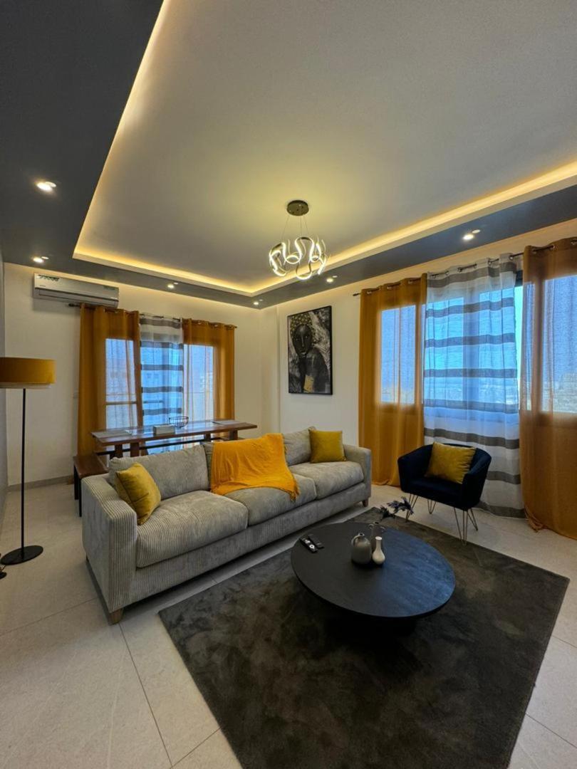 Luxueux Appartements - 2 Pieces Ou 4 Pieces - Quartiers Prises D'Almadies Et Ngor" Dakar Eksteriør billede