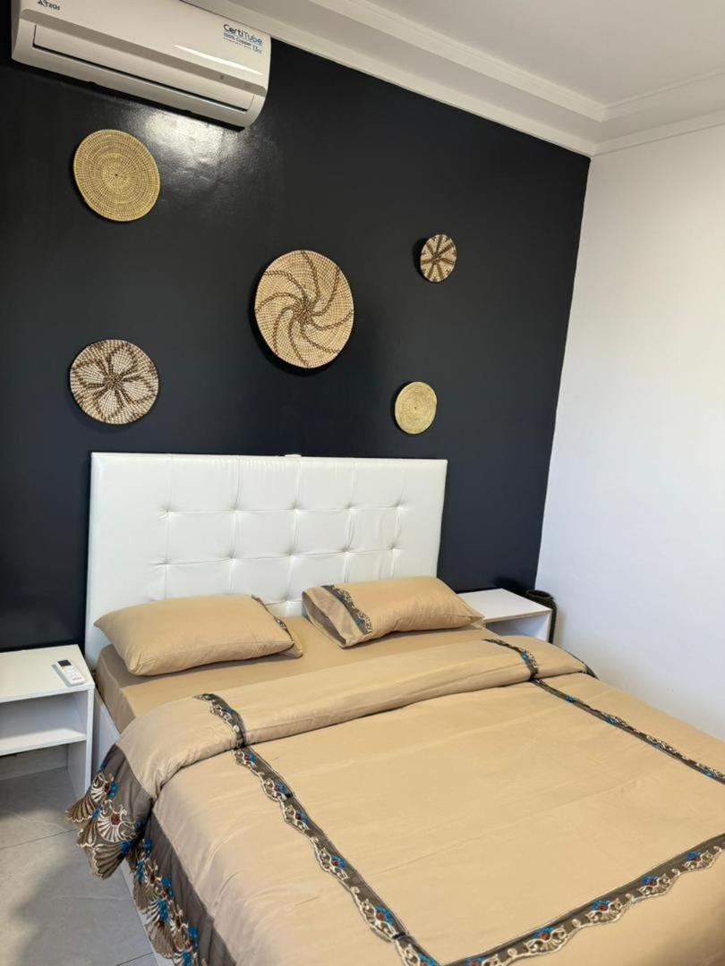 Luxueux Appartements - 2 Pieces Ou 4 Pieces - Quartiers Prises D'Almadies Et Ngor" Dakar Eksteriør billede