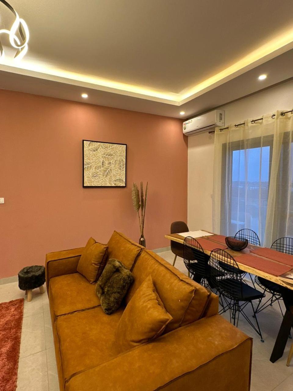 Luxueux Appartements - 2 Pieces Ou 4 Pieces - Quartiers Prises D'Almadies Et Ngor" Dakar Eksteriør billede